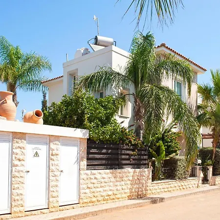 Villa Isabelle Protaras
